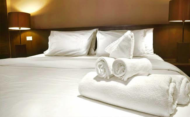 Hotel Chanakya Thiruvananthapuram Extérieur photo